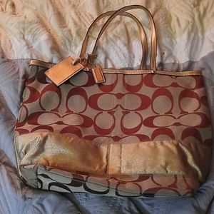 Coach purse more like a tote bag